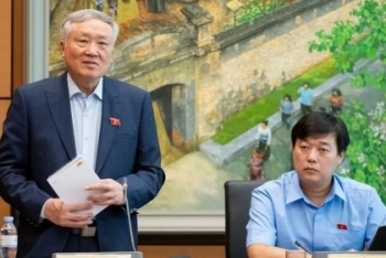 Phó Thủ tướng: Phải cảm ơn, làm công tác tư tưởng để cán bộ khi nghỉ cũng vui vẻ chứ không phải đưa tiền là xong