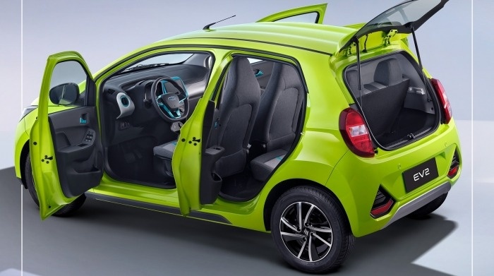 Ra mắt mẫu hatchback hạng A với giá chỉ 270 triệu: Thiết kế nịnh mắt, nhỏ nhưng có võ, nội thất đẳng cấp trong phân khúc