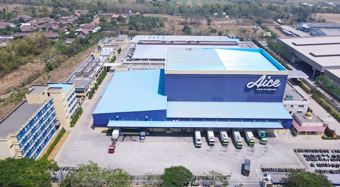 Ông trùm sữa châu Á làm kem 2.000 đồng: Kinh doanh không phải để người giàu tiêu nhiều hơn, mà để người nghèo sống tử tế hơn