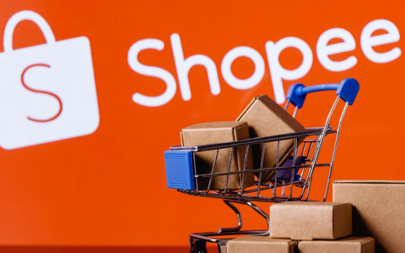 Từ 1/7, quy định nộp thuế đối với người bán hàng online thay đổi ra sao?