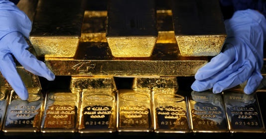 Vàng vượt Euro, trở thành tài sản dự trữ lớn thứ hai thế giới: Vì sao các nước đổ xô tích trữ?