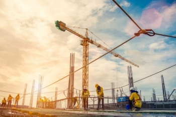 Doanh nghiệp nào dễ bị ‘ăn mòn’ biên lợi nhuận khi giá vật liệu xây dựng tăng sốc?