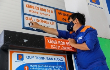 Bộ Công Thương vừa có động thái mới trước diễn biến của giá xăng dầu thế giới