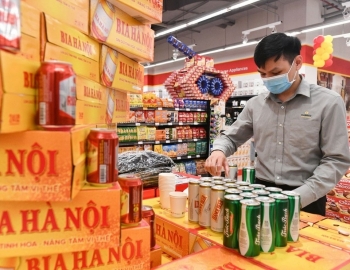 Quốc hội chính thức thông qua lộ trình tăng thuế tiêu thụ đặc biệt với rượu, bia, thuốc lá, nước giải khát