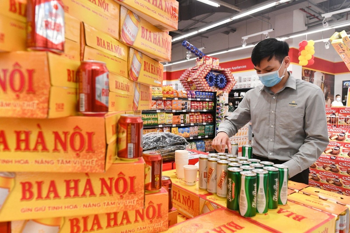 Quốc hội chính thức thông qua lộ trình tăng thuế tiêu thụ đặc biệt với rượu, bia, thuốc lá, nước giải khát