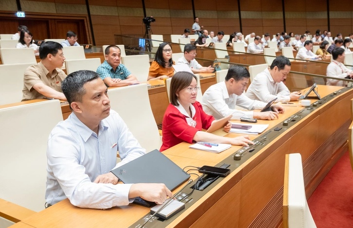 Nhóm PVN, Viettel và loạt doanh nghiệp trên sàn được phép đầu tư chứng khoán sau phiên họp ngày 14/6