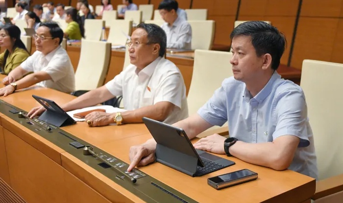 Từ 1/8, doanh nghiệp nhà nước tự quyết lương, thưởng của lao động, người quản lý