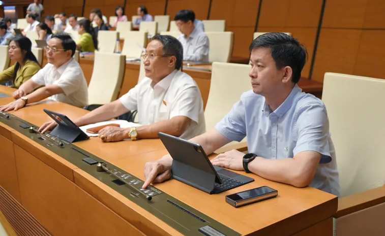 Từ 1/8, doanh nghiệp nhà nước tự quyết lương, thưởng của lao động, người quản lý