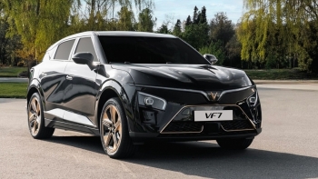 Lăn bánh hơn 10.000km, chủ xe VinFast VF 7 nói thẳng về cảm nhận thật khi lái và thái độ của người xung quanh