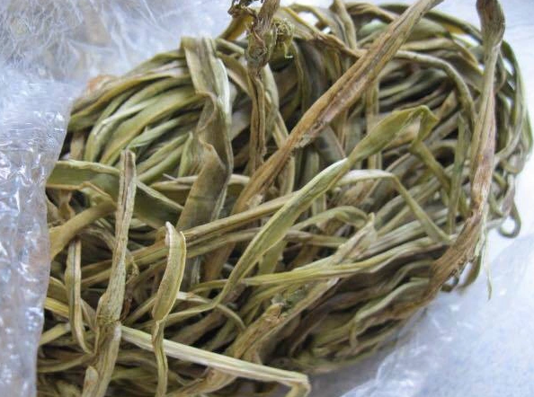 Rau 'quý tộc' một thời nay lên ngôi đặc sản đắt đỏ, vạn người mê: Giá tới nửa triệu đồng/kg vẫn được săn lùng