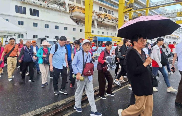 Lý do bất ngờ khiến du khách Hong Kong quay lưng với Nhật, chọn Nha Trang và Đà Nẵng?
