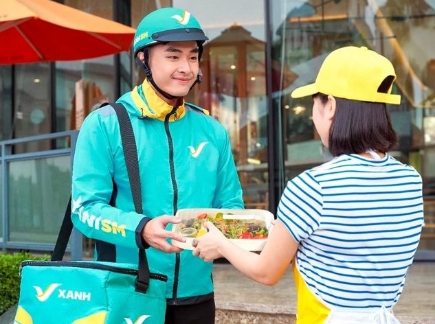 Từ xe điện đến giao đồ ăn: Công ty nhà tỷ phú Phạm Nhật Vượng đang âm thầm tạo ra 1 xu hướng tiêu dùng kiểu mới
