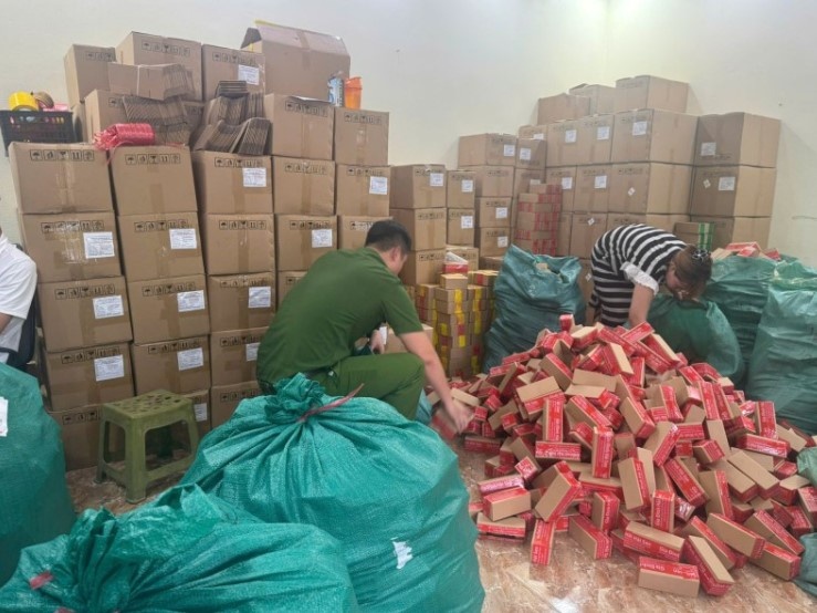 TikToker Hải Sen: Từ kênh gia đình triệu view đến thương hiệu riêng triệu đơn hàng, hình mẫu kiếm tiền online giờ vướng vòng lao lý