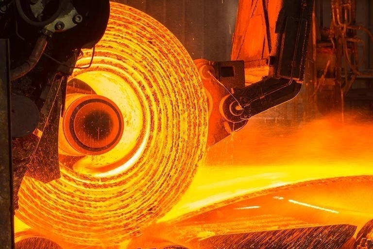 Thép HRC Trung Quốc bị nghi lách thuế qua 'lỗ hổng' phòng vệ, Bộ Công Thương vào cuộc