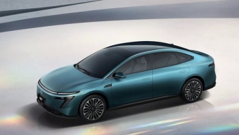 Mẫu sedan điện của Nhật 'gây nghiện' tại Trung Quốc, hơn một nửa khách chốt đơn bản cao cấp nhất