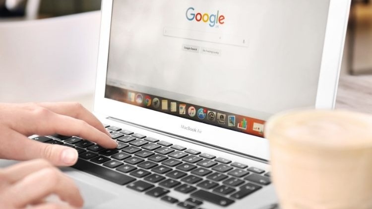 Nghề hot gần 20 năm đang 'hấp hối' vì bot AI