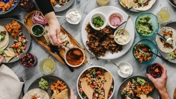 Vừa mở quán đã phải đóng cửa: 4 bẫy sai lầm khiến người khởi nghiệp F&B thất bại