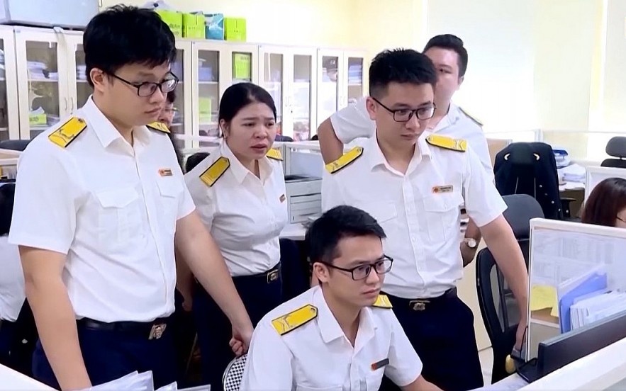 Cơ quan thuế được kiểm tra tài khoản ngân hàng của hộ, cá nhân kinh doanh?