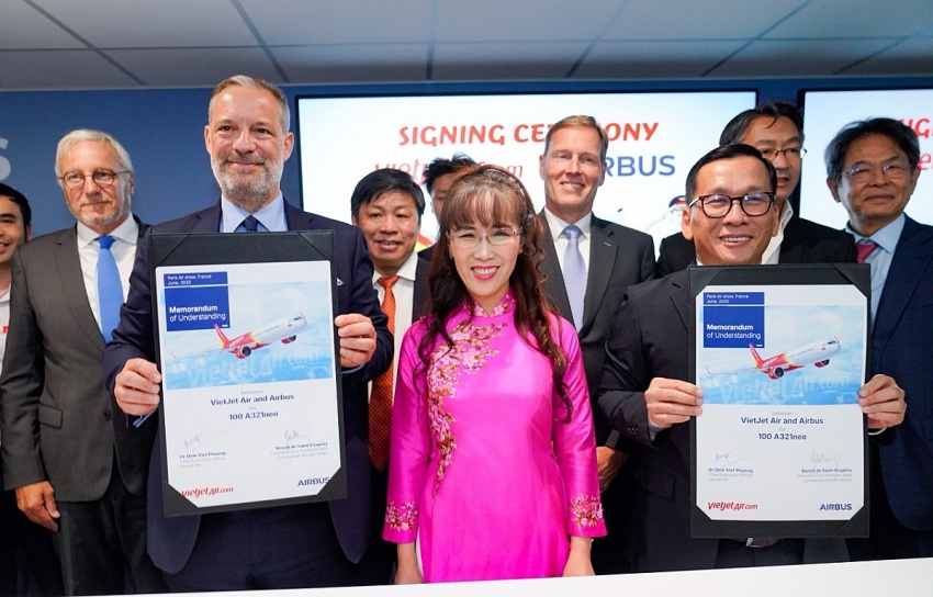 Vietjet của tỷ phú Nguyễn Thị Phương Thảo chốt đơn hàng 100 máy bay tại triển lãm hàng không lớn nhất thế giới