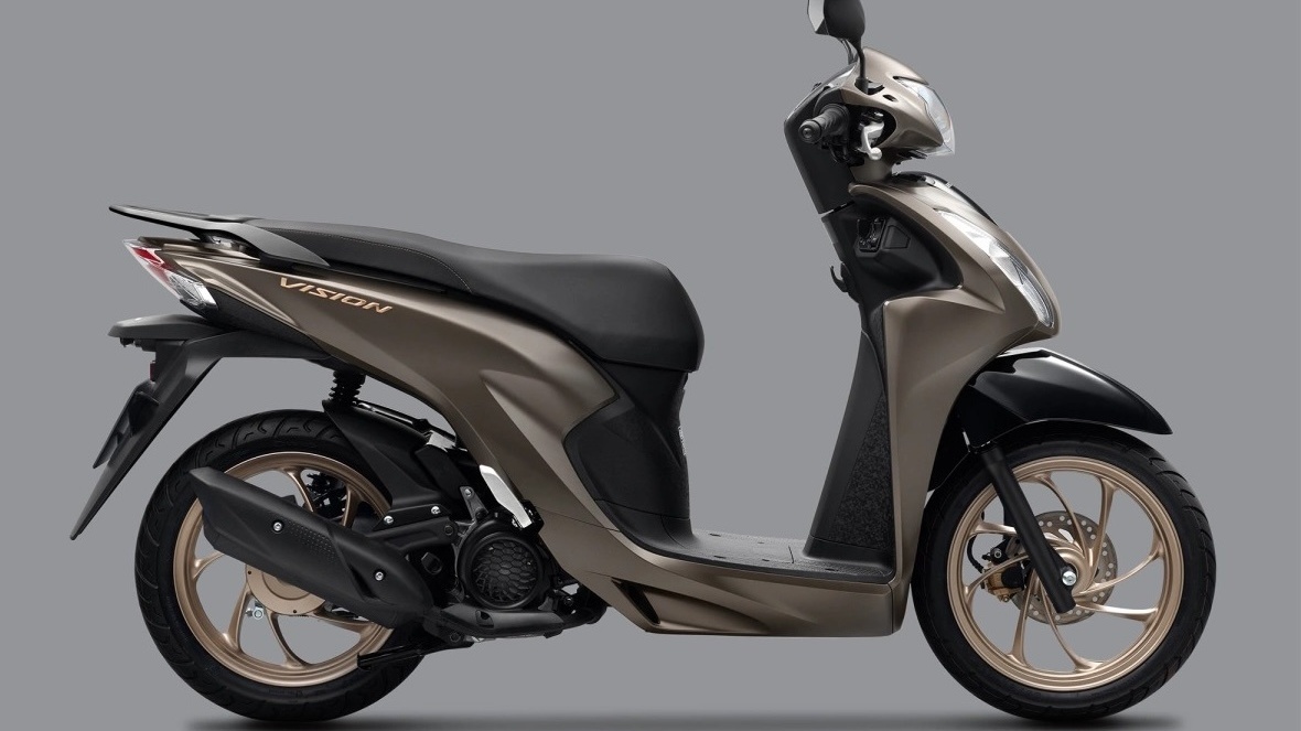 Từng chạm mốc 60 triệu, Honda Vision nay giảm giá sâu, rẻ như cho: Khách mua xe còn được nhận thêm quà