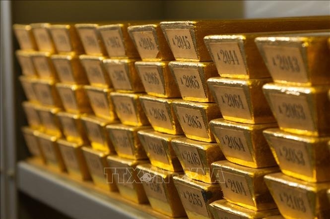 Vàng vượt euro, trở thành tài sản dự trữ lớn thứ hai toàn cầu