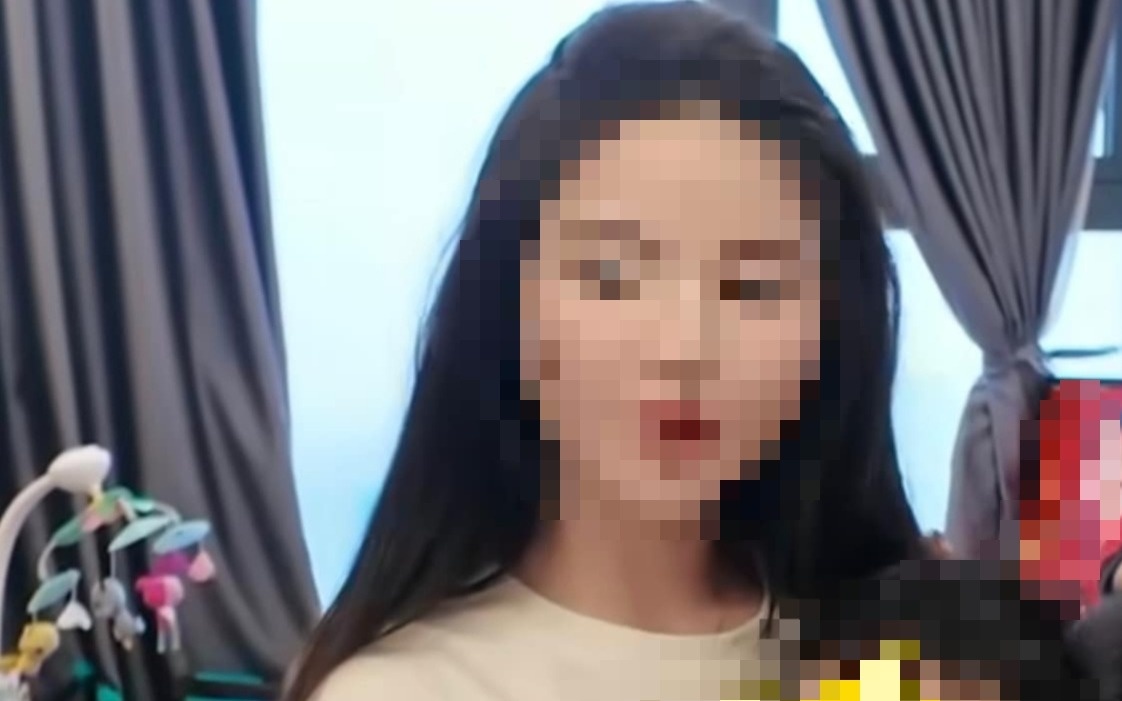 Vợ cầu thủ nổi tiếng bị tố bán hàng lậu: Bộ Công Thương chính thức vào cuộc!
