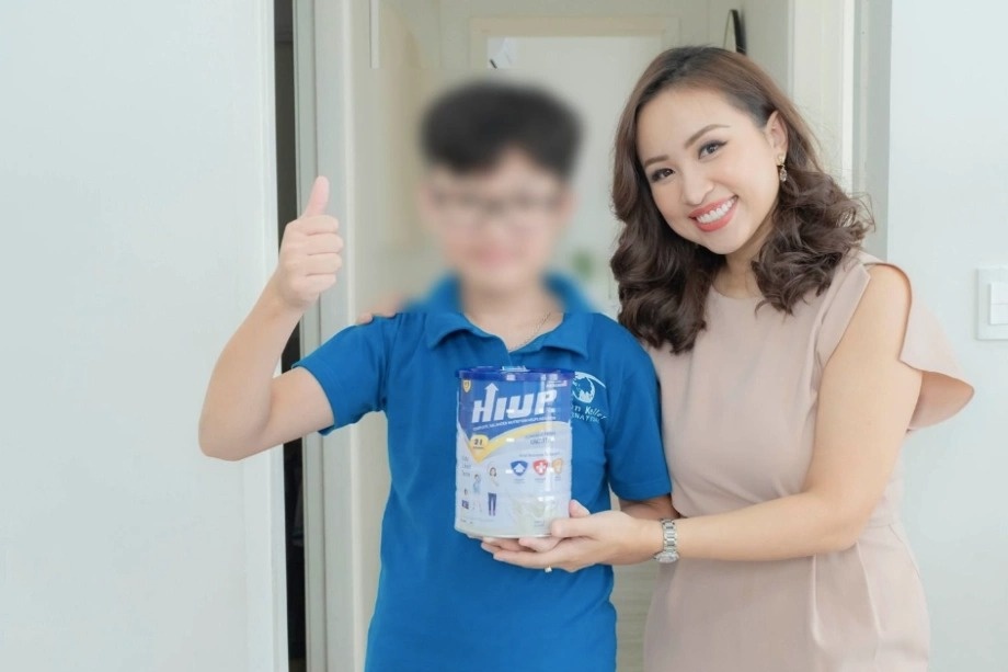 MC Vân Hugo nói bị lợi dụng vụ sữa Hiup, mời luật sư vào cuộc khi dàn lãnh đạo Z Holding bị bắt