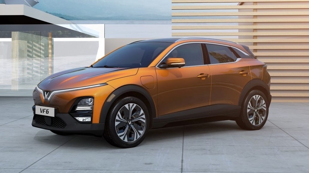 Mua VinFast VF 6 sau 1 năm và chạy hơn 15.000km, chủ xe là người trẻ đã không ngại đưa ra đánh giá thẳng về chiếc xe