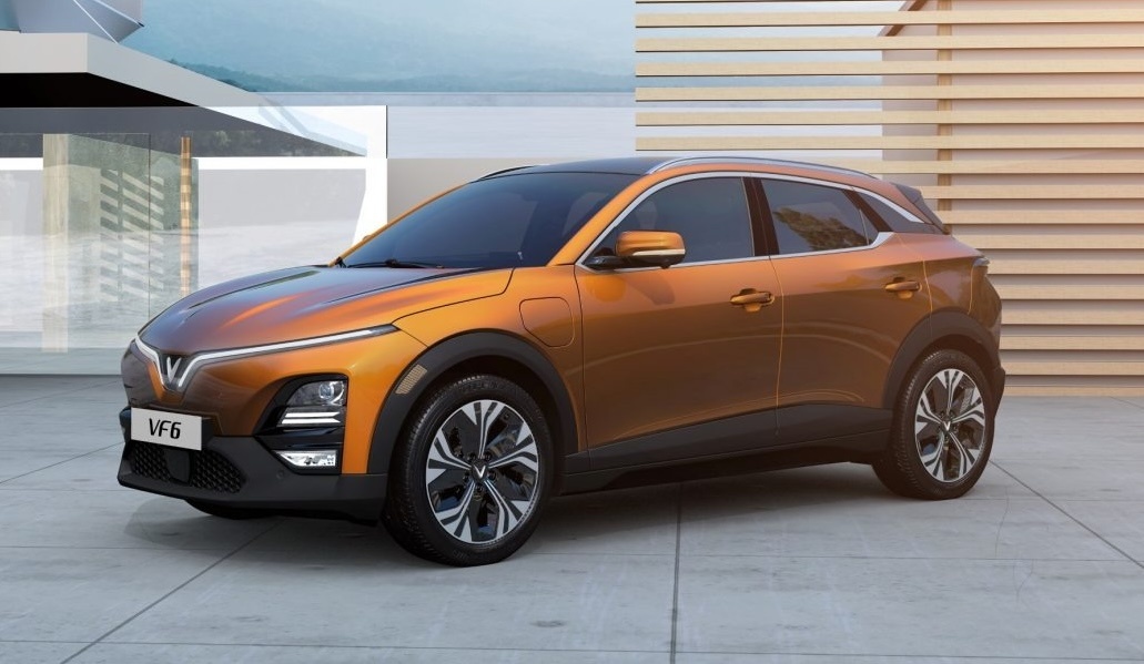 Mua VinFast VF 6 sau 1 năm và chạy hơn 15.000km, chủ xe là người trẻ đã không ngại đưa ra đánh giá thẳng về chiếc xe