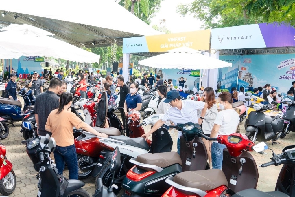 Chỉ vài tiếng nữa, VinFast sẽ tổ chức đổi xe xăng lấy xe điện, khách hàng sắp nhận loạt quyền lợi khủng