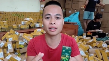 TikTok Hải Sen bị bắt, học viên từng chi trăm triệu 'ăn ngủ tại nhà thầy' hoang mang