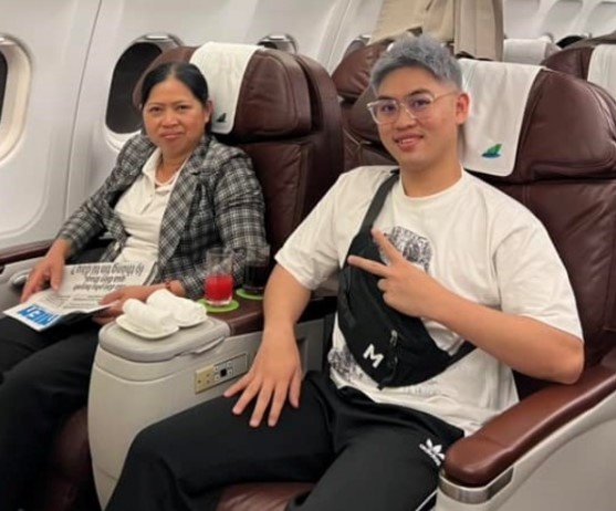 Từ người nông dân nghèo nợ nần trở thành hiện tượng mạng: Đế chế ăn vặt của Bà Tuyết Diamond đã khép lại?