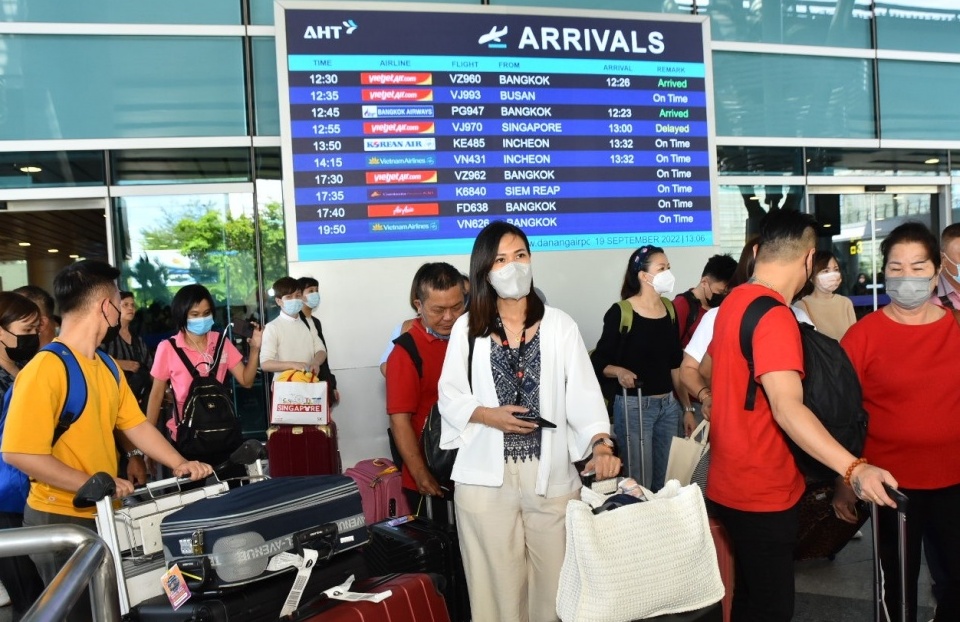 6 tháng đầu năm, lượng khách quốc tế thông qua các Cảng hàng không tăng 12,9%