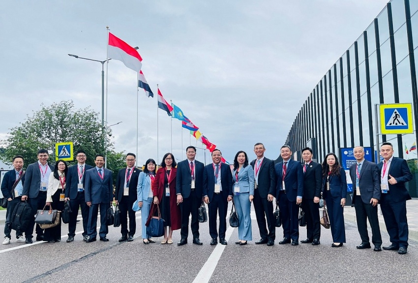 Tập đoàn lớn nhất Việt Nam tham dự diễn đàn do Tổng thống Putin bảo trợ, triển vọng tỷ USD được đề cập