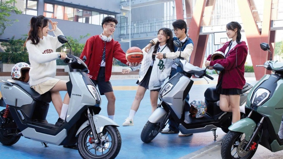 Cầm 30 triệu mua xe máy điện: Ngỡ khó mà dễ, chọn đúng là 'hời'