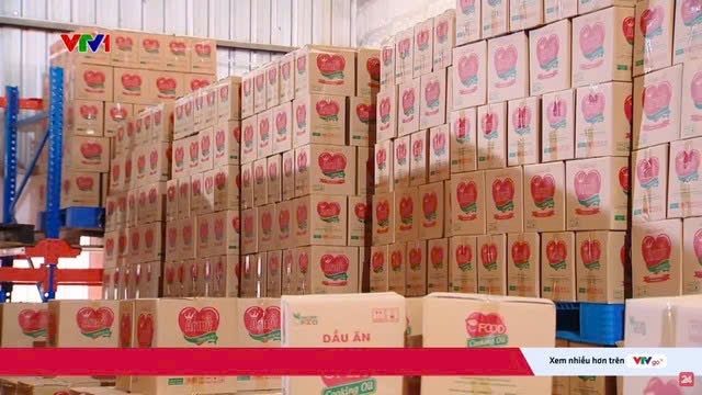 Cận cản quy trình tái chế dầu thức ăn chăn nuôi 'phù phép' thành dầu ăn Ofood cho người tại Nhật Minh Food