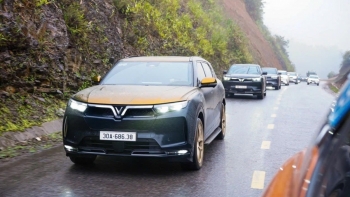 Bán chiếc xe sang của Đức chuyển sang mua VinFast VF 9, doanh nhân trẻ lần đầu tuyên bố về trải nghiệm lái, không ngại vạch rõ chi phí bảo dưỡng