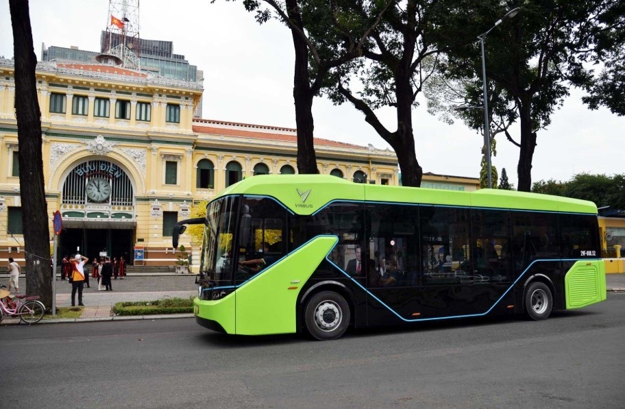 250 xe buýt điện chuẩn bị lăn bánh tại TP Hồ Chí Minh: Vinbus là một trong hai nhà thầu chính