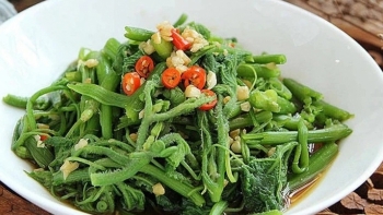 Loại rau được ví như ‘nhân sâm nhà nghèo’, Đông Y gọi là bài thuốc tốt cho gan: Giá chỉ 8.000 đồng/1 bó
