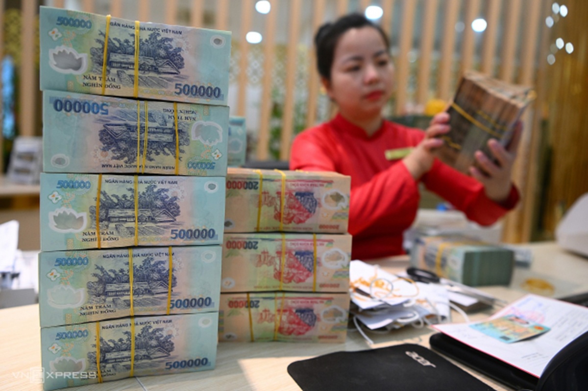 Tăng trưởng tín dụng nửa đầu năm đạt hơn 7%, gấp đôi cùng kỳ năm ngoái