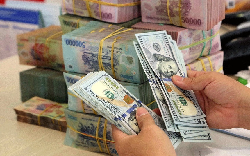 USD hạ nhiệt, vì sao tỷ giá USD/VND vẫn 'neo cao'? Chuyên gia đưa ra dự báo