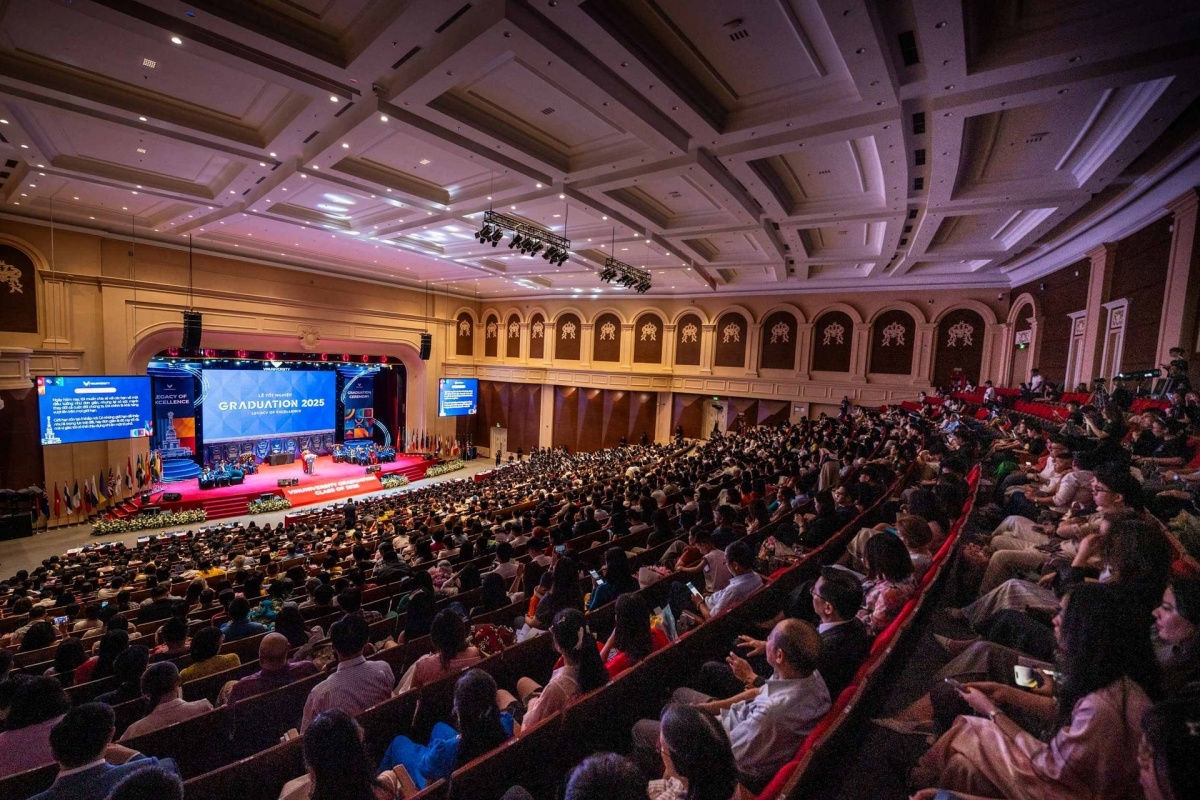Sinh viên một trường đại học ở Việt Nam vừa tốt nghiệp đã được nhận vào làm với lương tới 5,2 tỷ đồng/năm, vào thẳng Google, Harvard