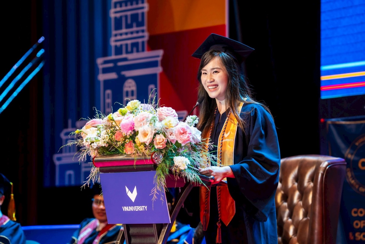 Sinh viên một trường đại học ở Việt Nam vừa tốt nghiệp đã được nhận vào làm với lương tới 5,2 tỷ đồng/năm, vào thẳng Google, Harvard