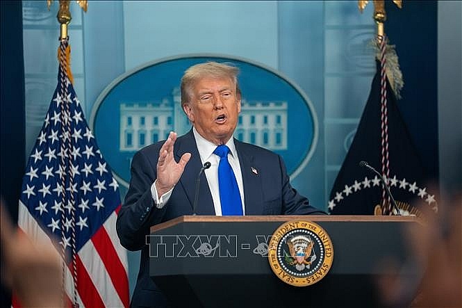 Tổng thống Mỹ Donald Trump không định gia hạn tạm hoãn thuế sau ngày 9/7, nhà đầu tư cần hành động ra sao?