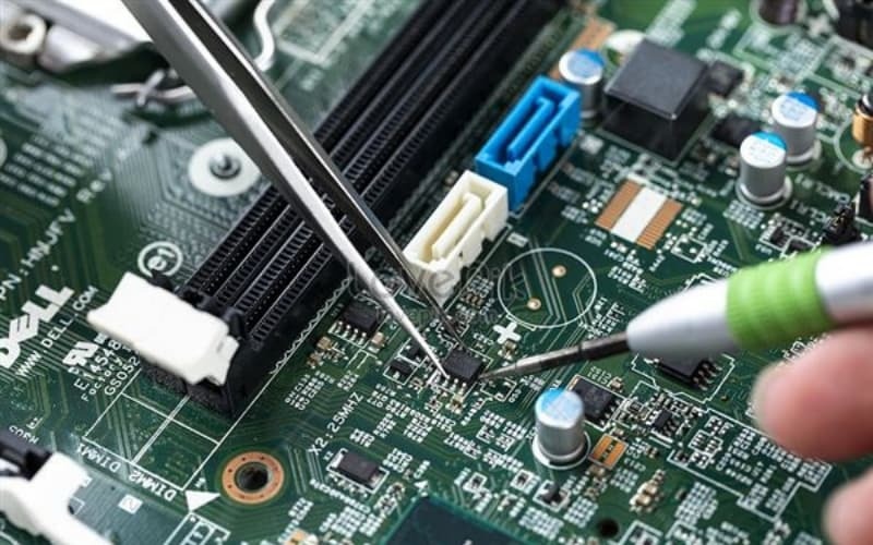 Ngành học vàng cho người giỏi Toán - Tin, sinh viên năm 2 đã đọc doanh nghiệp giành giật, thu nhập đến 100 triệu/tháng