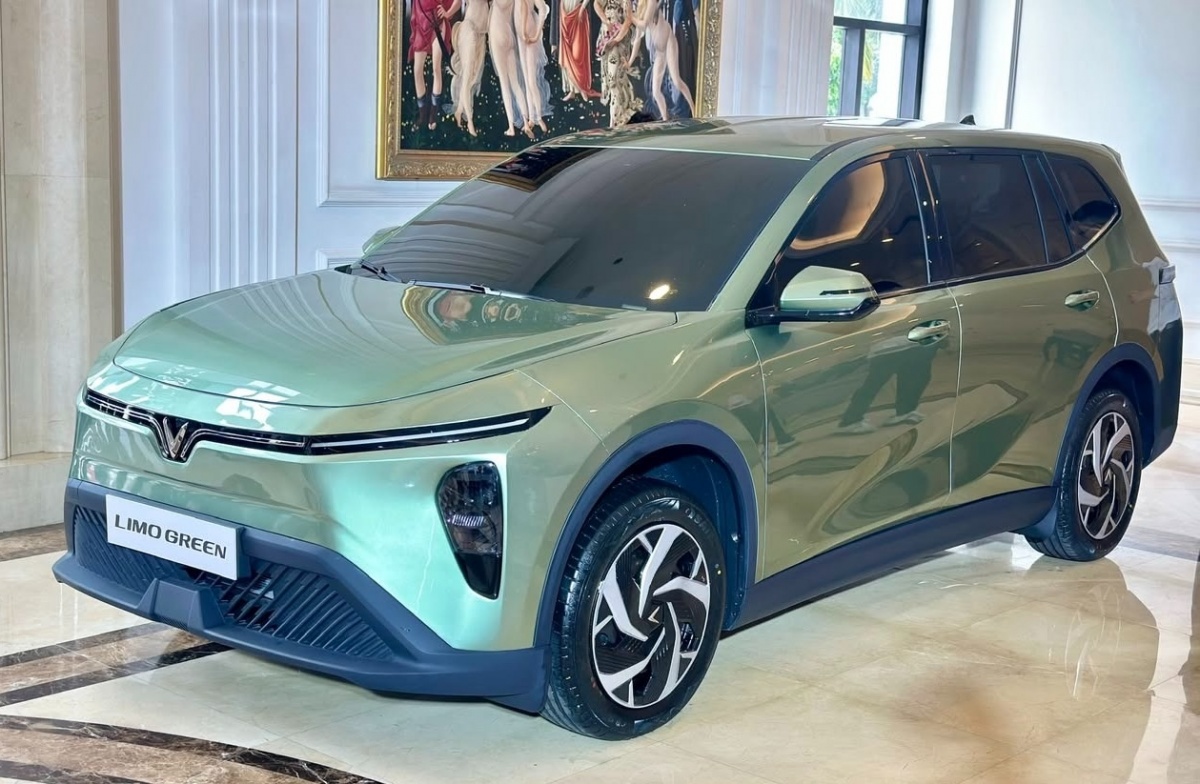 Mẫu MPV điện ‘quốc dân’ VinFast Limo Green: Giá chỉ 749 triệu, mạnh gấp đôi Xpander, chạy 450km/1 lần sạc