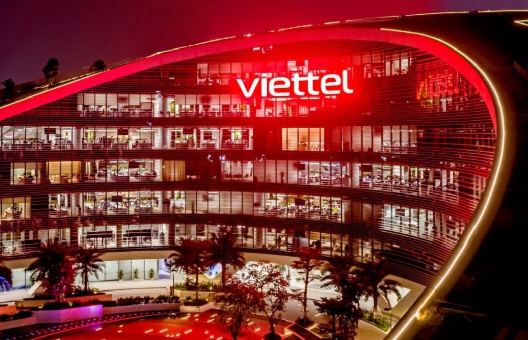 Viettel huy động 5.000 nhân viên thần tốc triển khai 'dự án lịch sử'