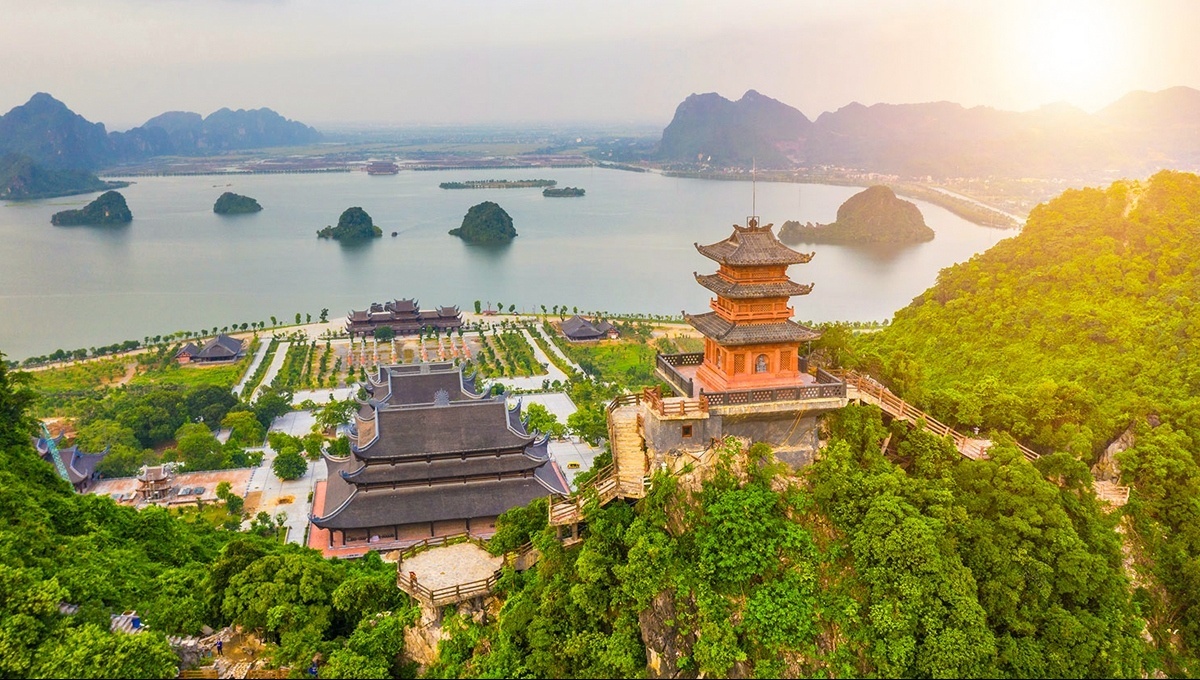 Tỉnh mới Ninh Bình sau sáp nhập: Thu ngân sách top 5, nhưng doanh nghiệp lớn nhất trên sàn lại là một hãng may