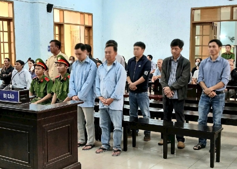 Trục lợi hàng tỷ đồng tiền bồi thường, hỗ trợ tái định cư: Loạt cán bộ xộ khám