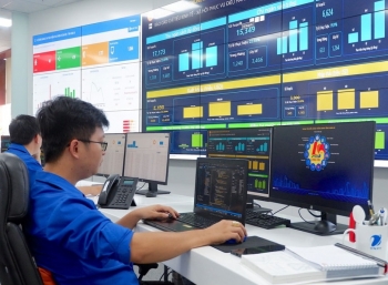 Từ 15/8: 2 nhóm cán bộ, công chức sẽ được hỗ trợ thêm 5 triệu đồng/tháng